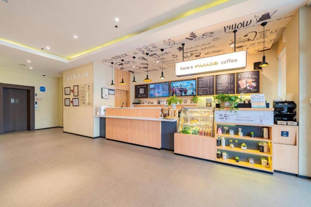 Hanting Hotel Shanghai Hongqiao Airport Exterior foto